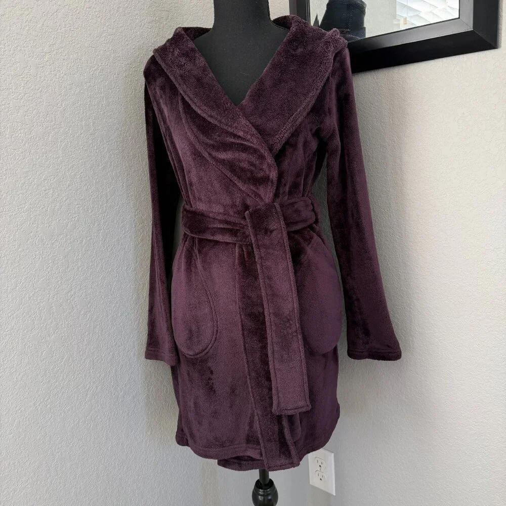 UGG Miranda Plush Belted Short Hooded Robe Port Purple XS